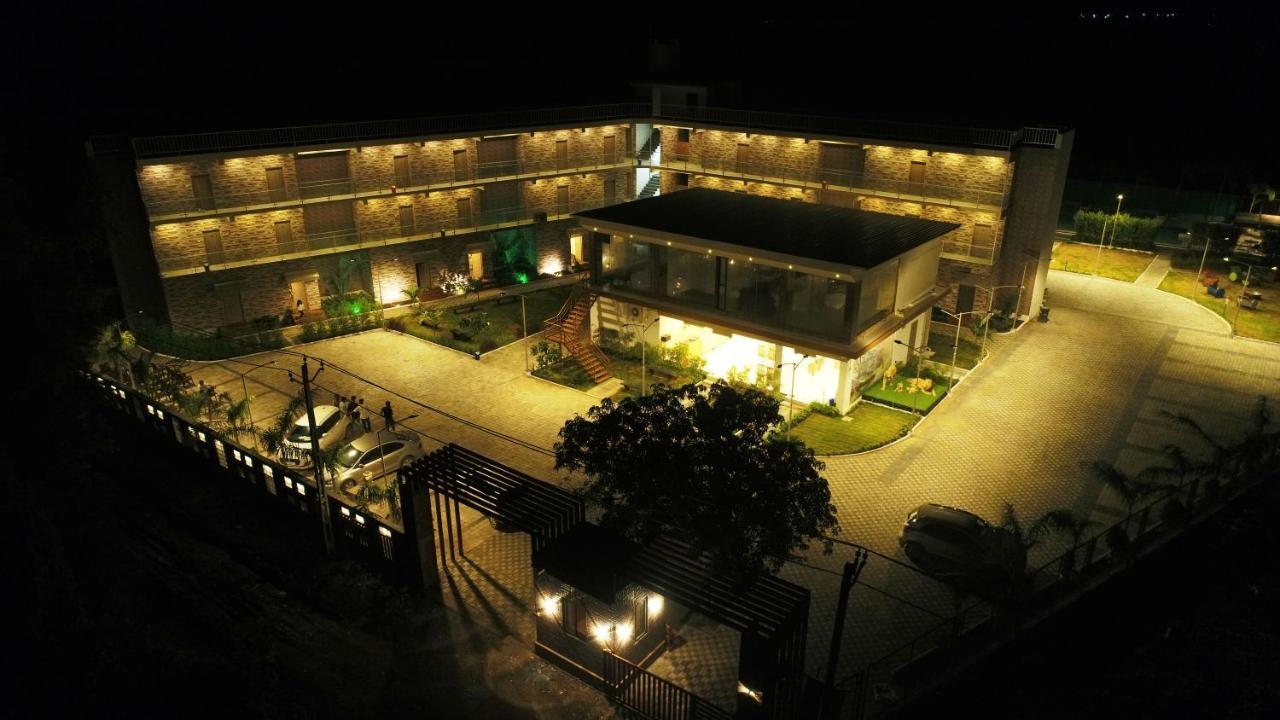 Carina Retreat Resort Sasan Gir Exterior foto